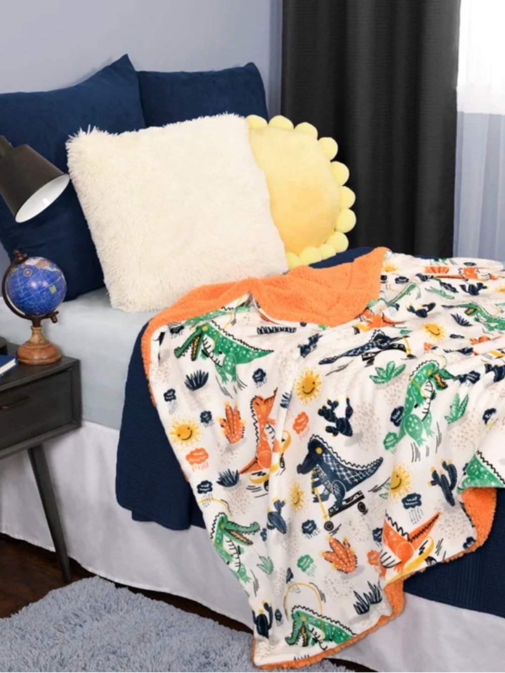 Life Comfort Kids Plush alligator Sherpa Throw blanket